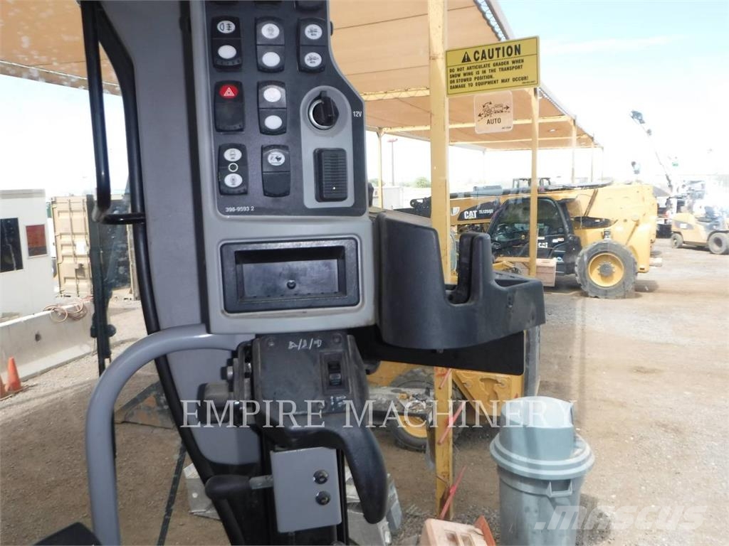 CAT 15015AWD Γκρέιντερς
