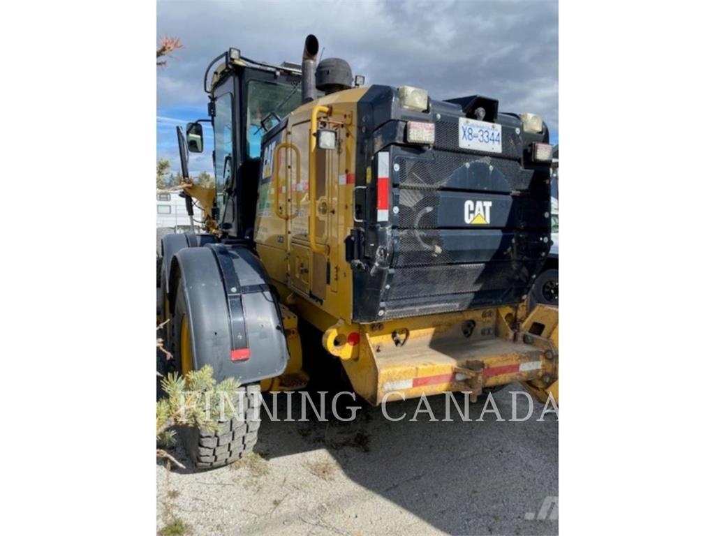 CAT 160M Grader
