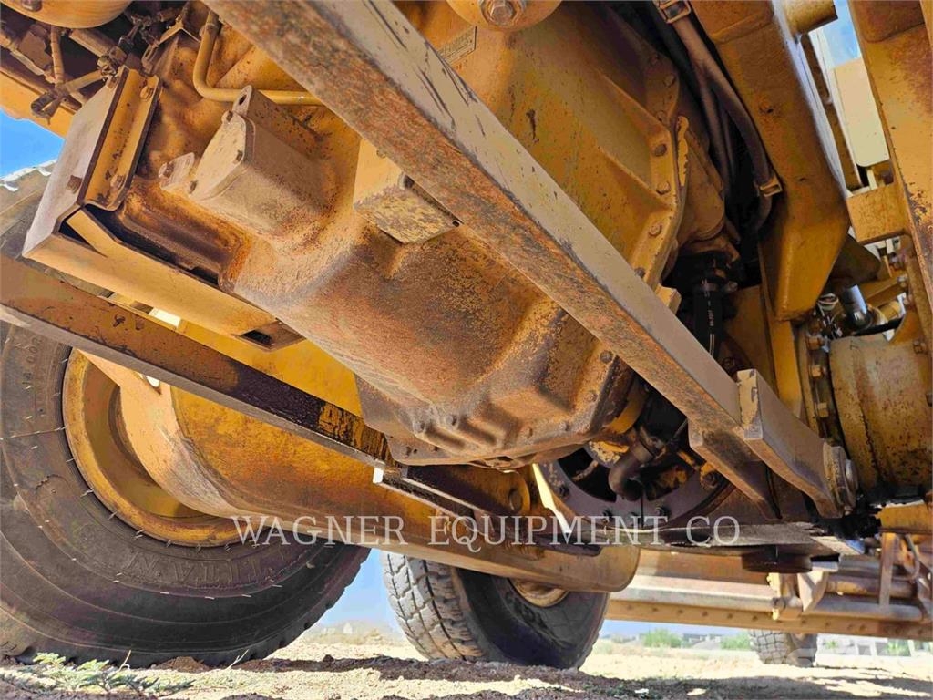 CAT 163H Grederji