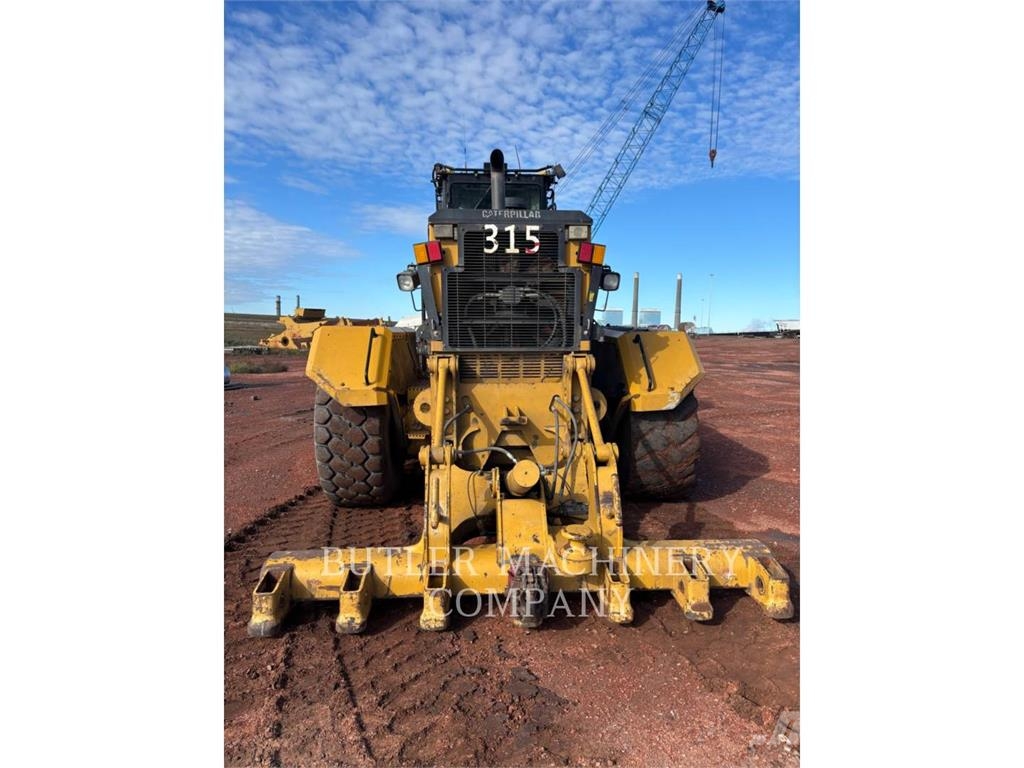 CAT 16M Grederji