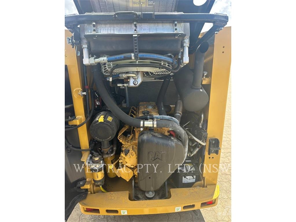 CAT 216B3 Kompaktrakodók