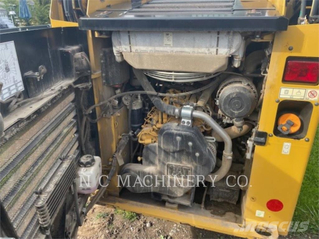 CAT 226D Φορτωτάκια