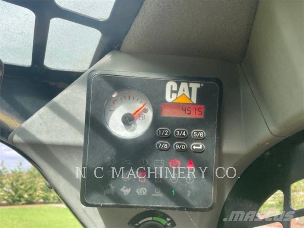 CAT 226D Φορτωτάκια