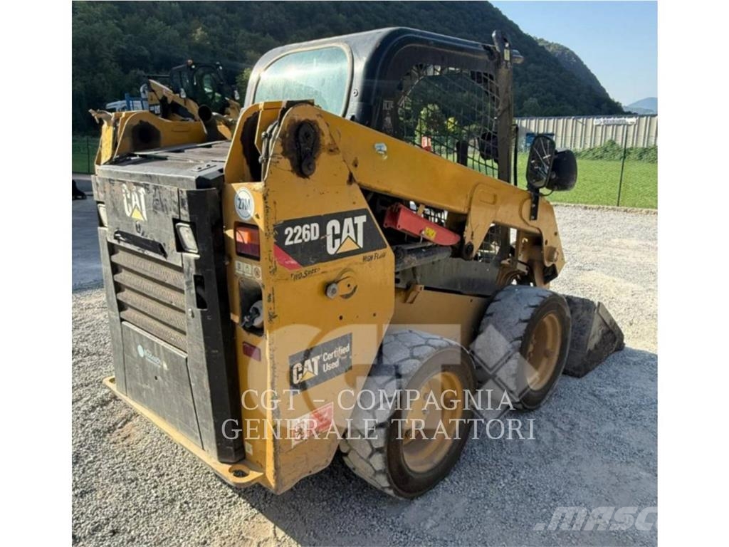 CAT 226D Minilæsser - skridstyret
