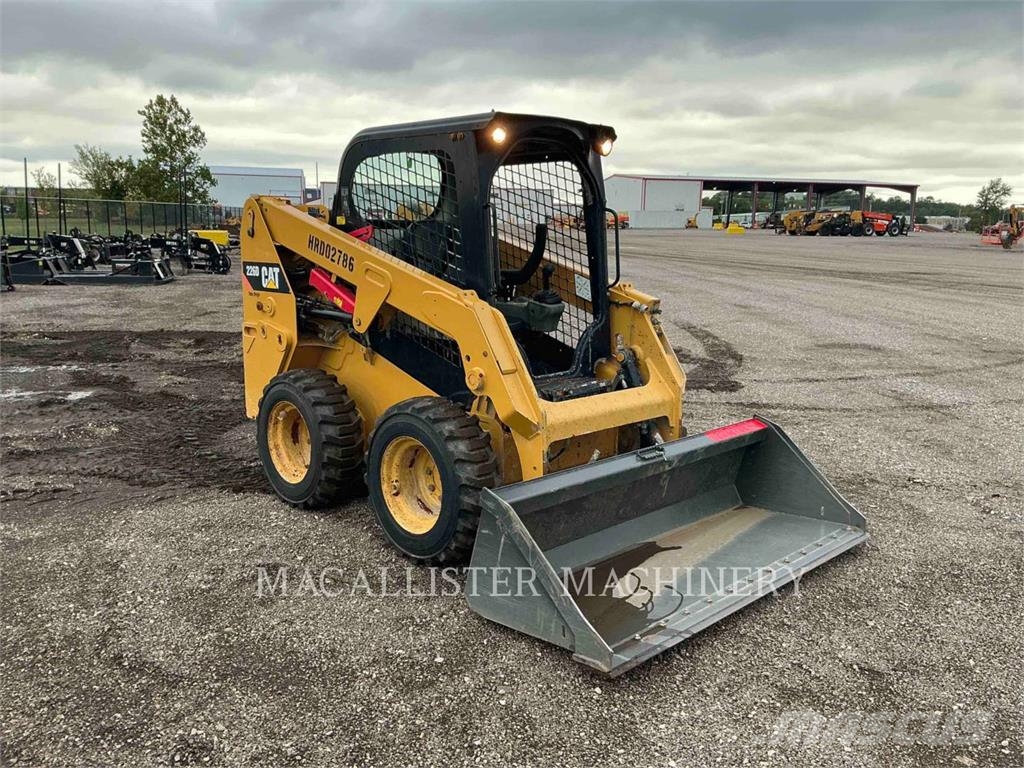 CAT 226D Skid steer loaders