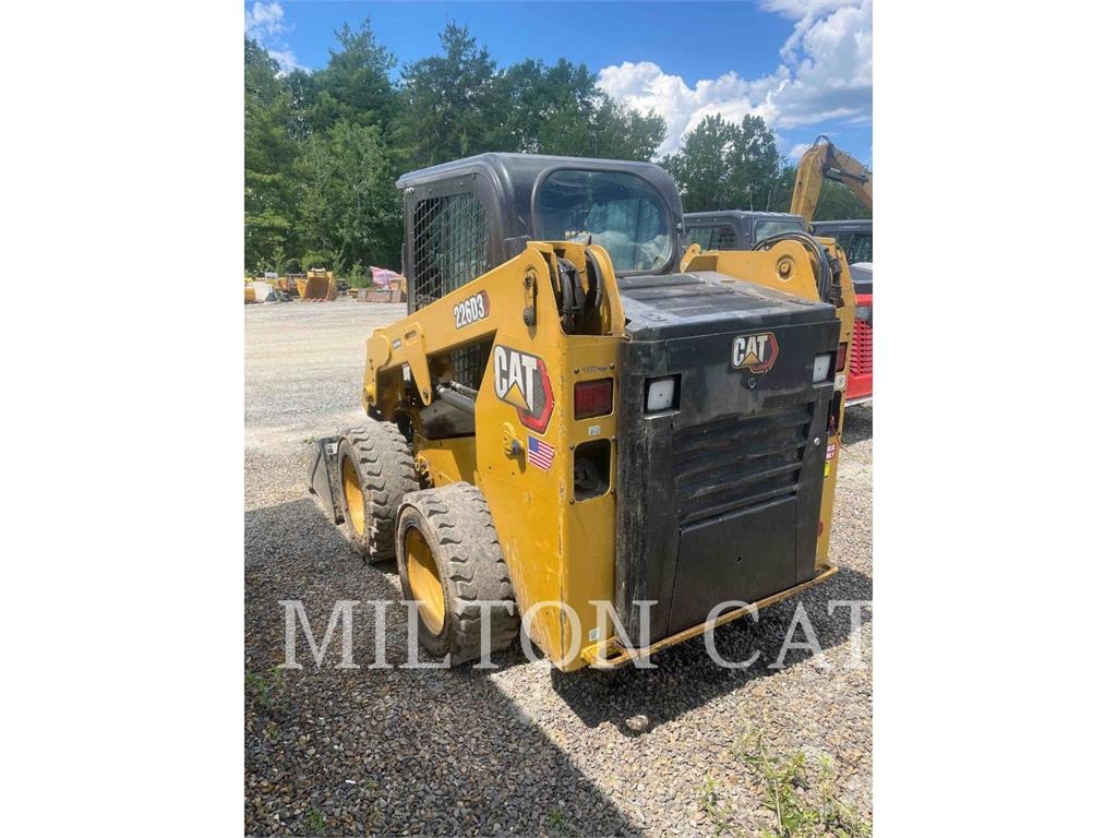 CAT 226D 3 Šmykom riadené nakladače