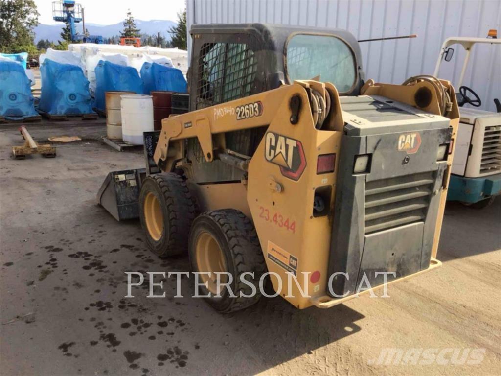 CAT 226D3 Minilæsser - skridstyret