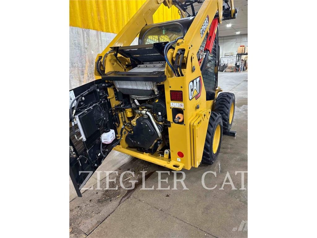 CAT 226D3 Chargeuse compacte