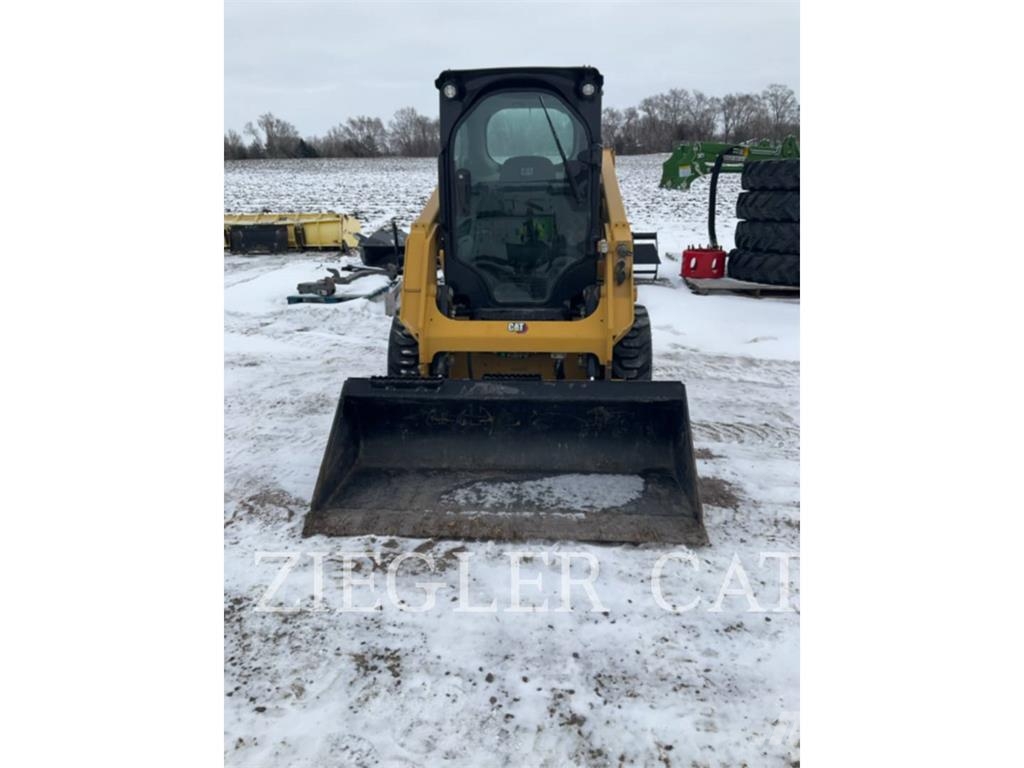 CAT 226D3 Chargeuse compacte