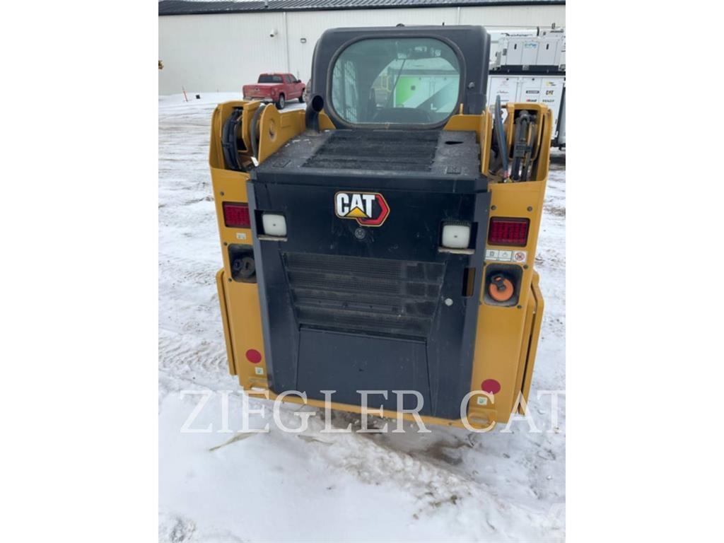 CAT 226D3 Chargeuse compacte