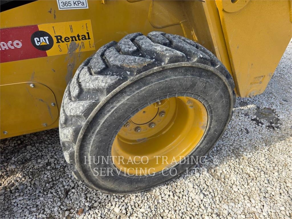 CAT 226D3 Φορτωτάκια
