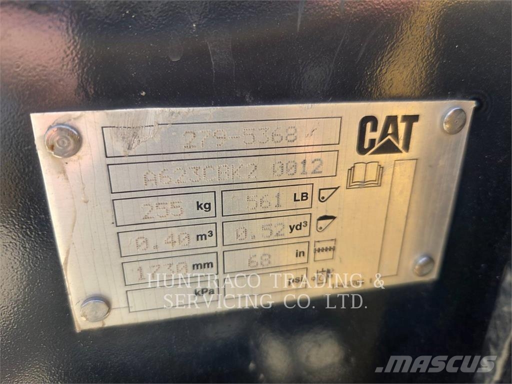 CAT 226D3 Φορτωτάκια