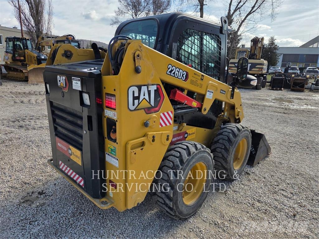 CAT 226D3 Φορτωτάκια