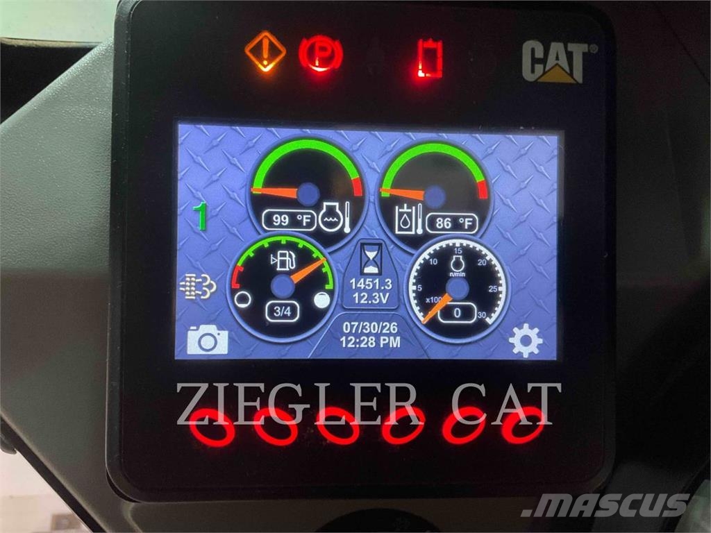 CAT 226D3 Šmykom riadené nakladače