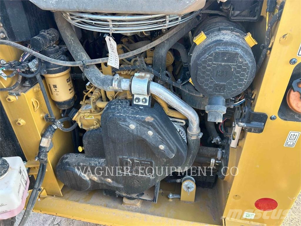 CAT 226D3 Skid steer loaders