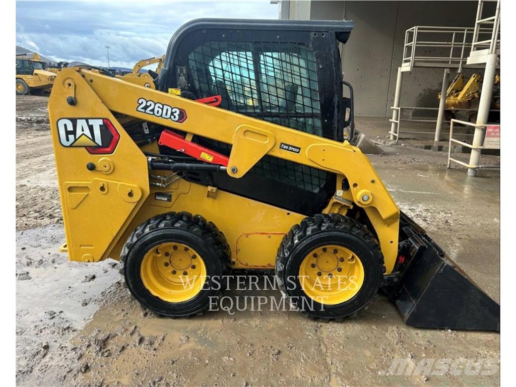 CAT 226D3 Φορτωτάκια