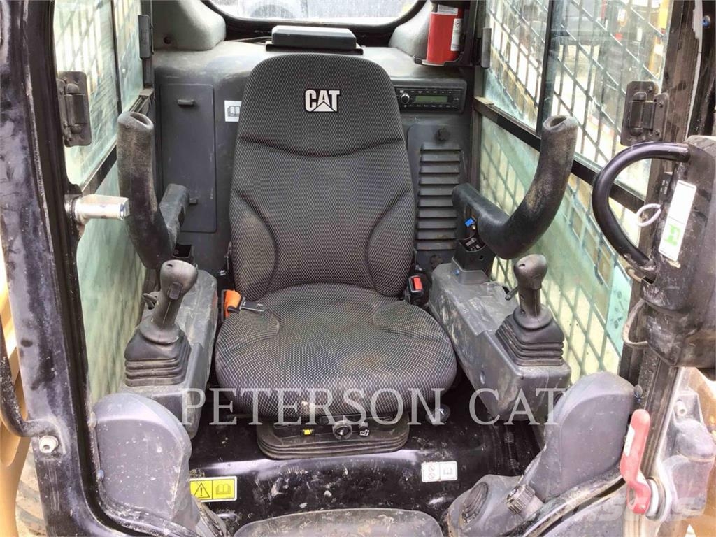 CAT 226D3 LRPO Šmykom riadené nakladače