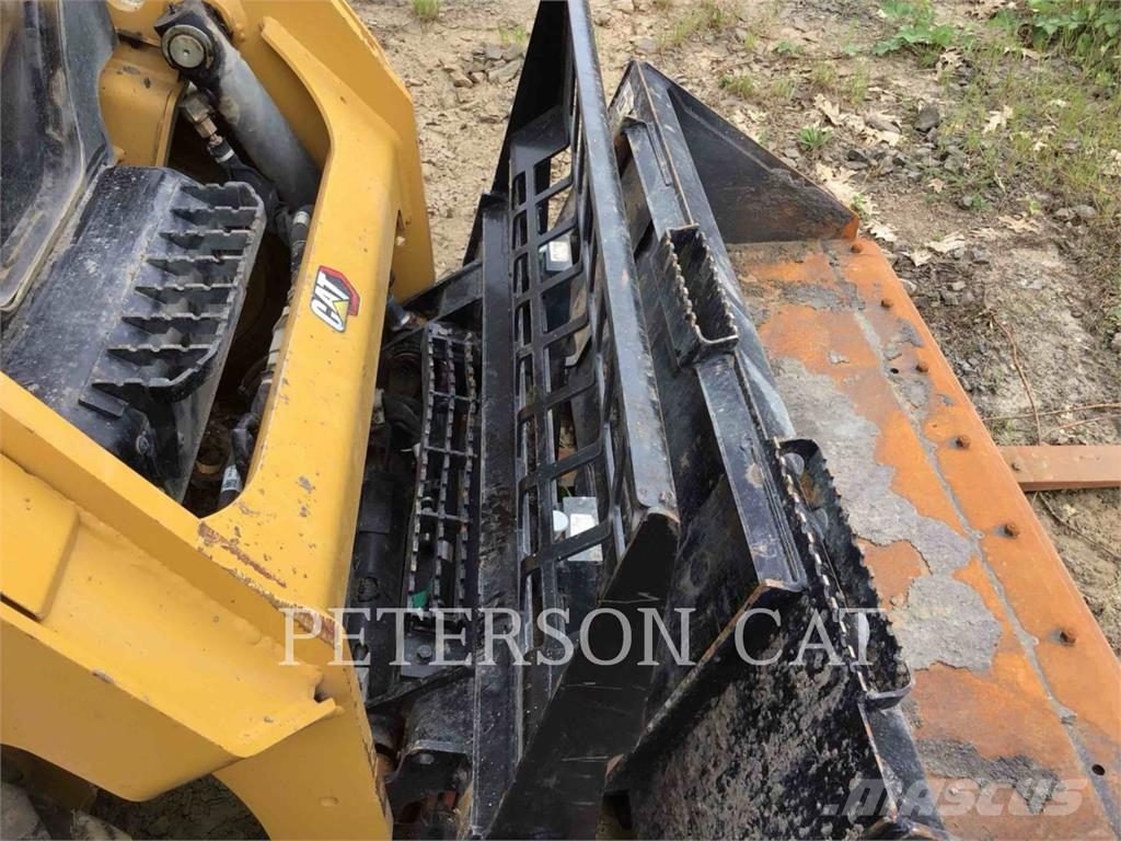 CAT 226D3 LRPO Šmykom riadené nakladače