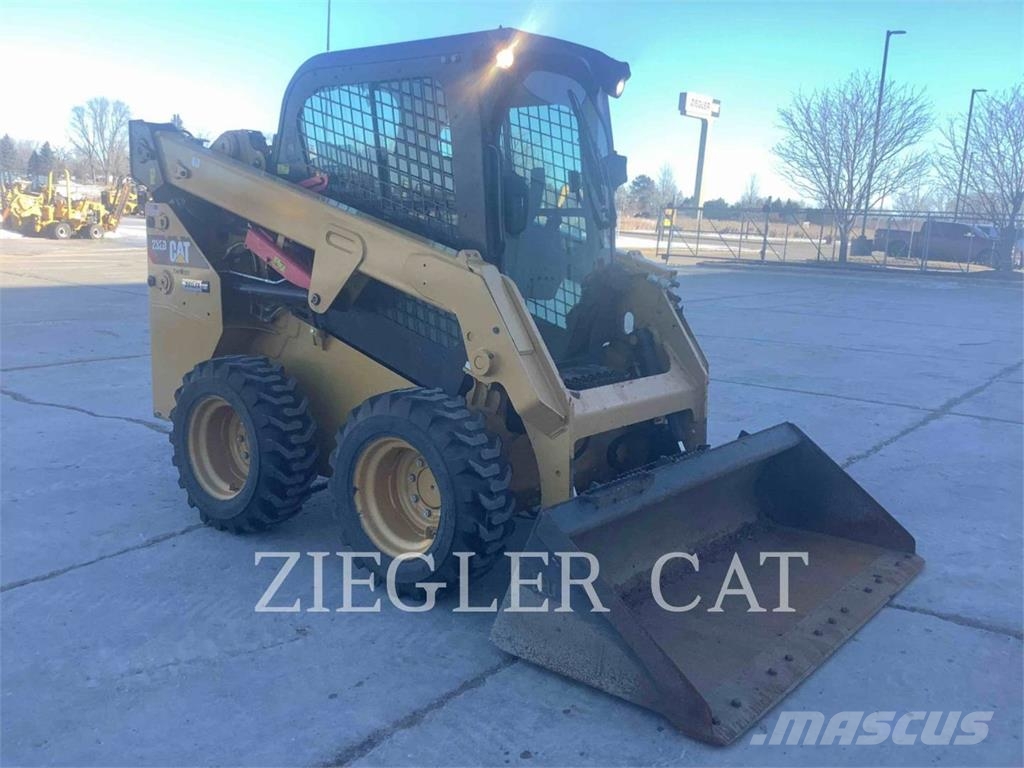 CAT 232D Skid steer loaders