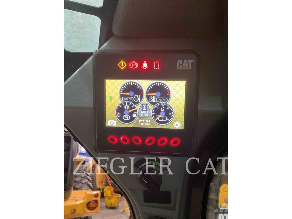 CAT 232D Skid steer loaders