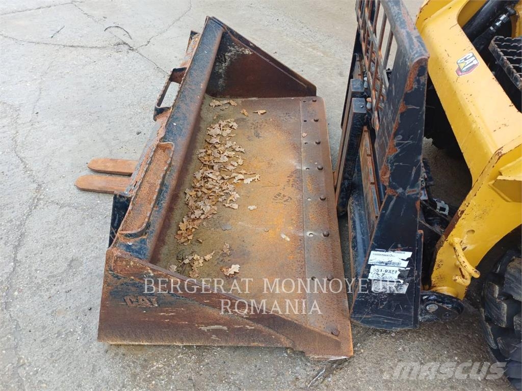 CAT 232D3 Kompaktrakodók