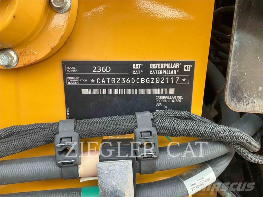 CAT 236D Φορτωτάκια