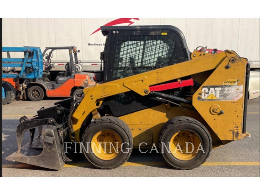 CAT 236D Kompaktlader