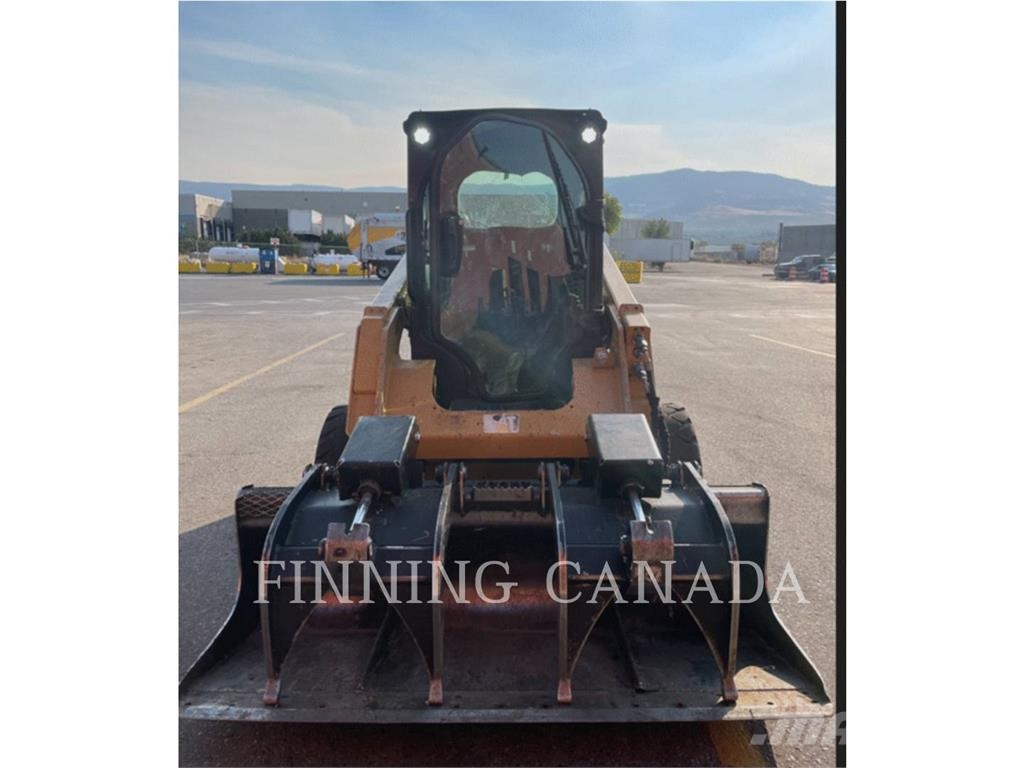 CAT 236D Kompaktlader