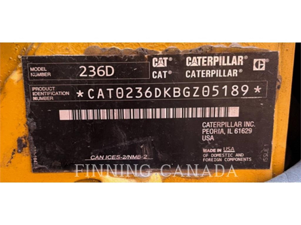 CAT 236D Kompaktlader