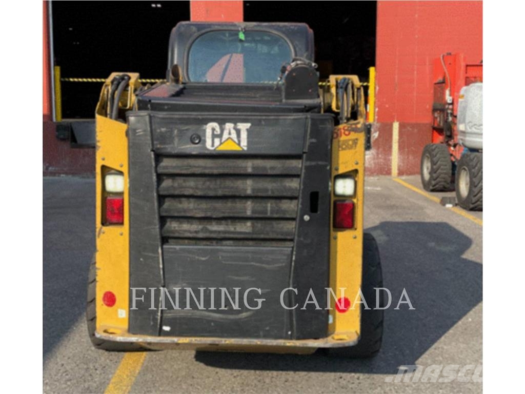 CAT 236D Kompaktlader