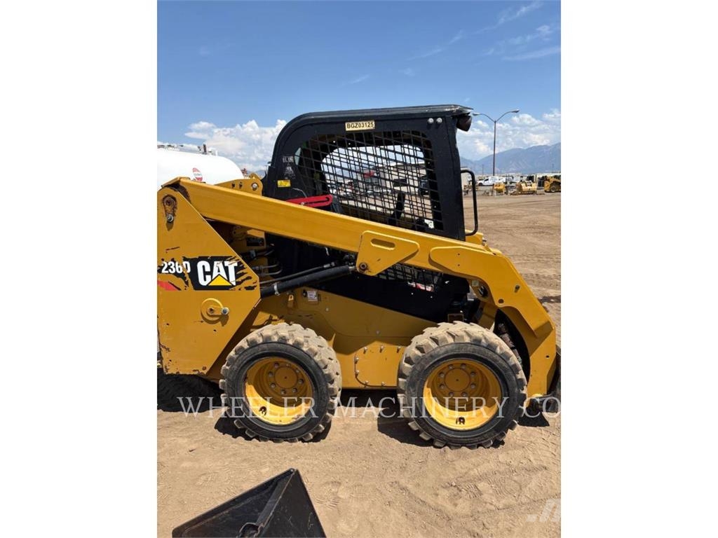 CAT 236D C1-H2 Skid steer loaders