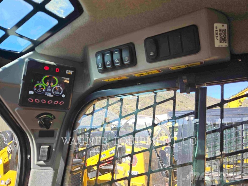 CAT 236D3 Kompaktlader