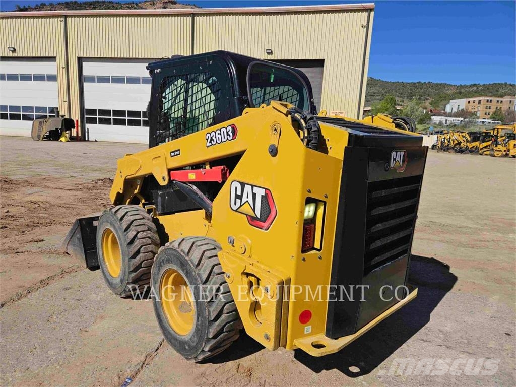 CAT 236D3 Kompaktlader