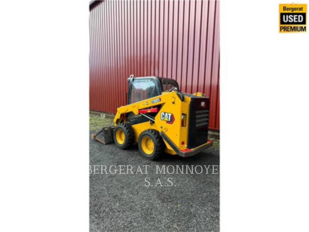 CAT 236D3 Chargeuse compacte