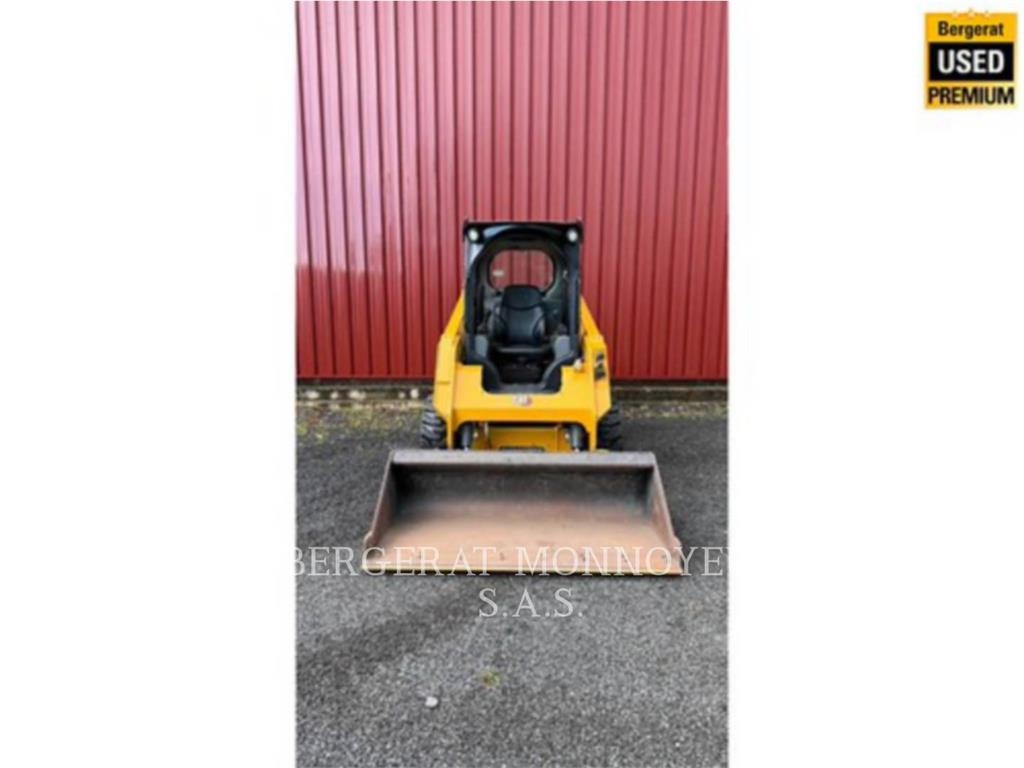 CAT 236D3 Chargeuse compacte