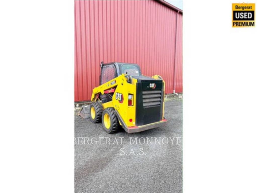 CAT 236D3 Chargeuse compacte