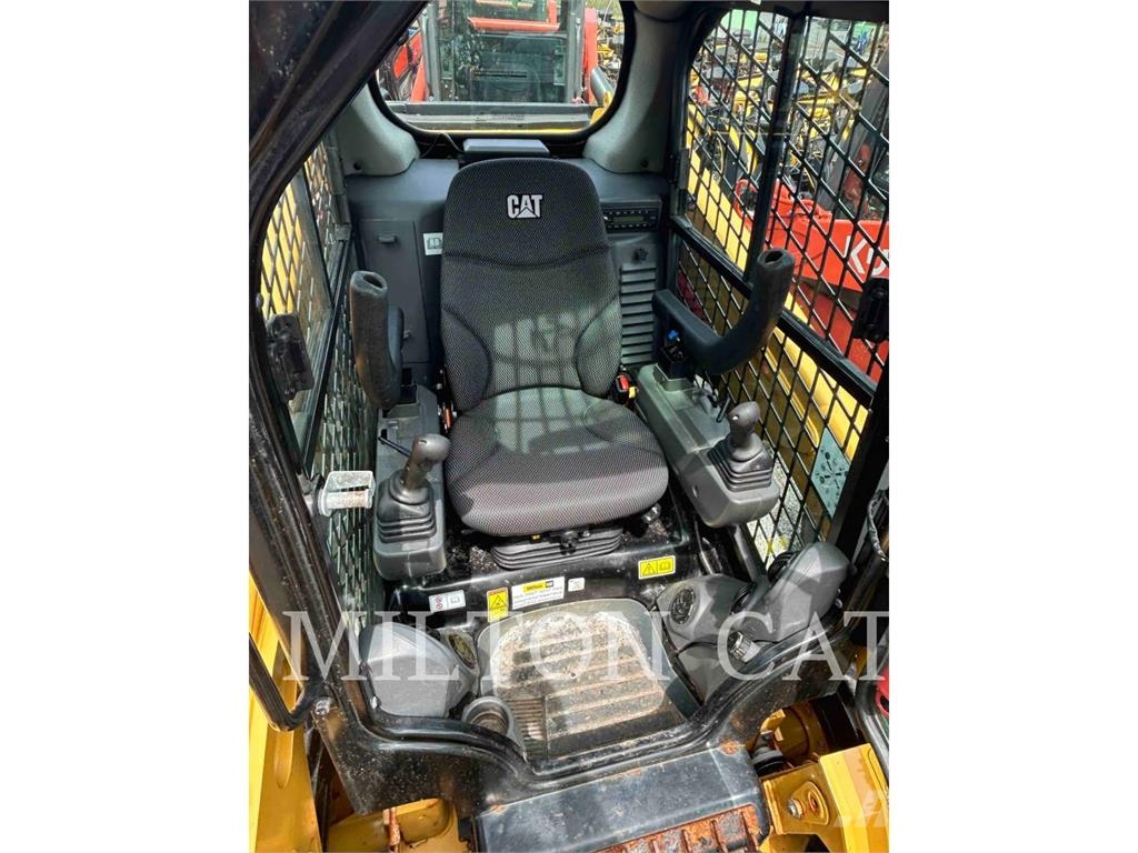 CAT 236D3 Φορτωτάκια