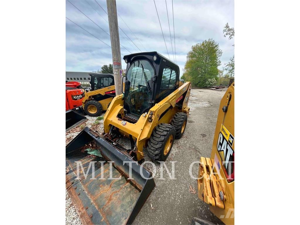 CAT 236D3 Φορτωτάκια