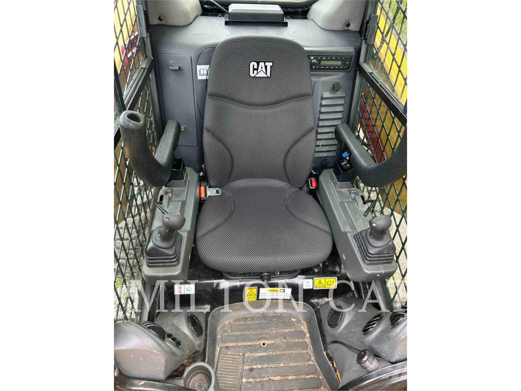 CAT 236D3 Φορτωτάκια