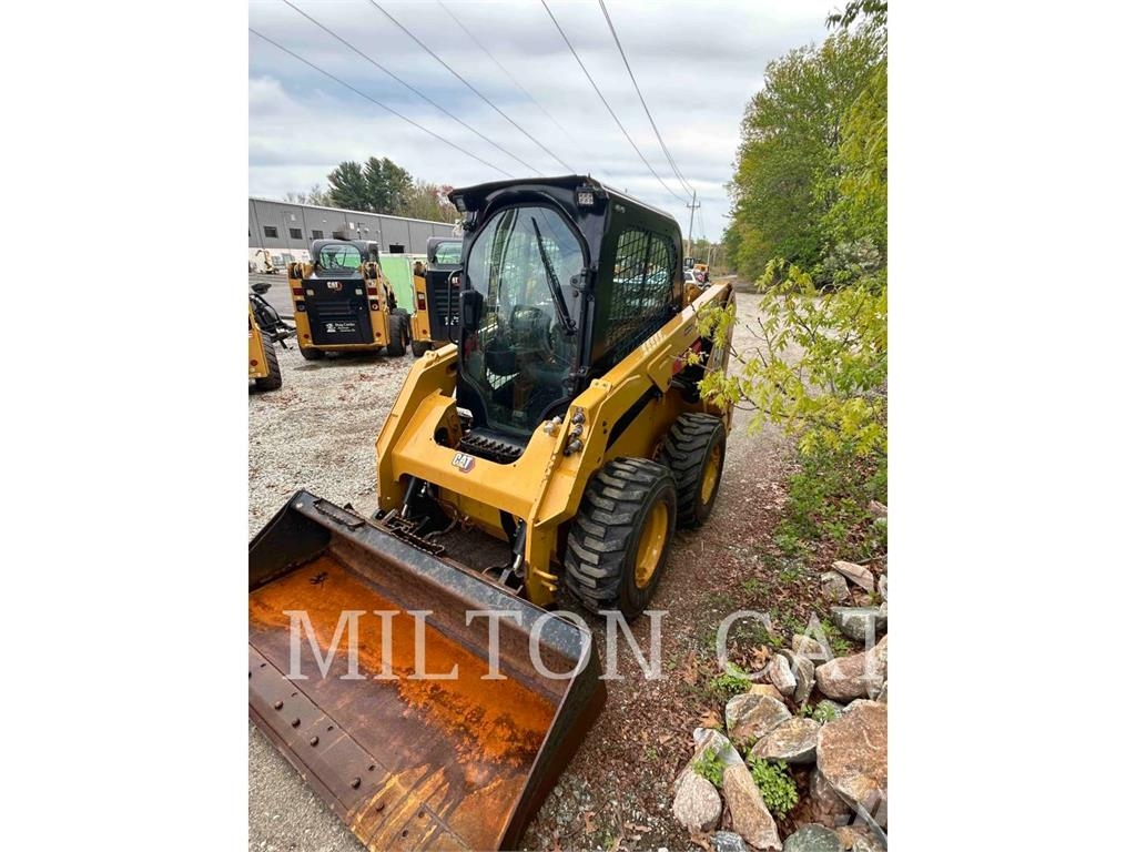 CAT 236D3 Φορτωτάκια