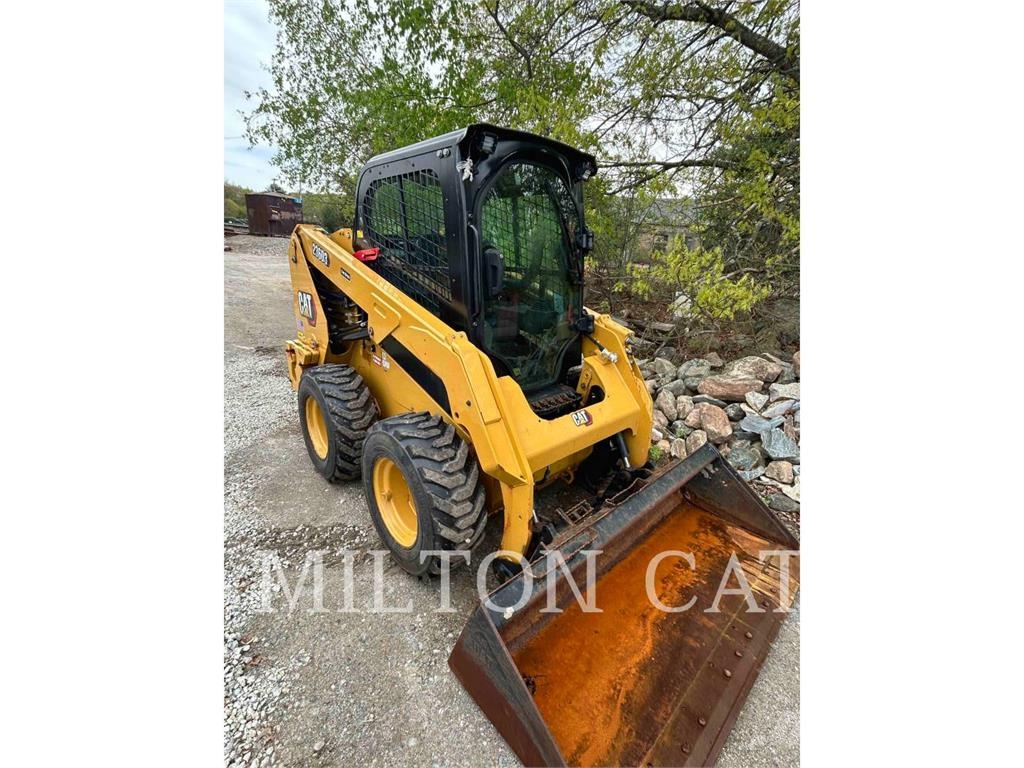 CAT 236D3 Φορτωτάκια