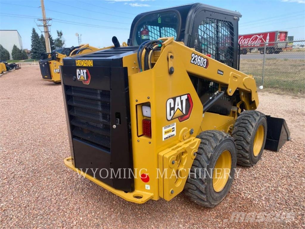 CAT 236D3 Kompaktlader