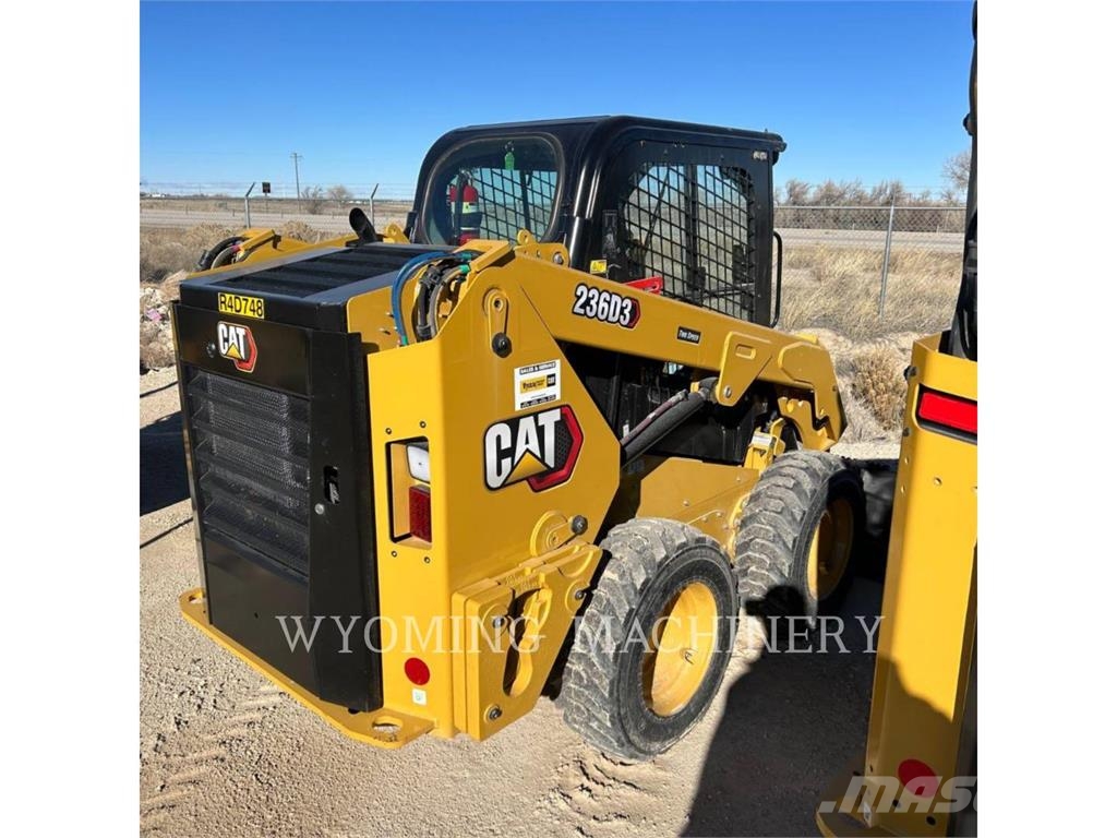 CAT 236D3 Kompaktlader