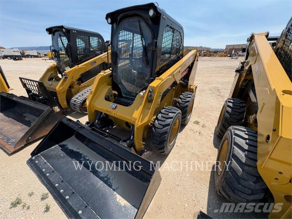 CAT 236D3 Kompaktlader