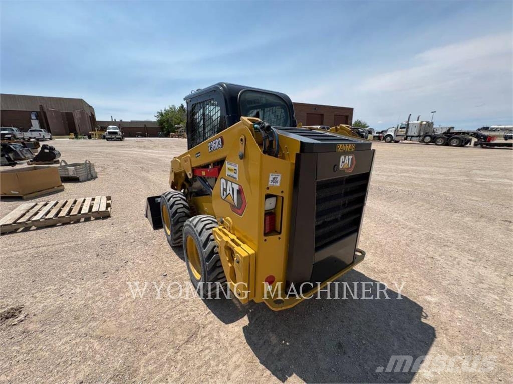 CAT 236D3 Kompaktlader