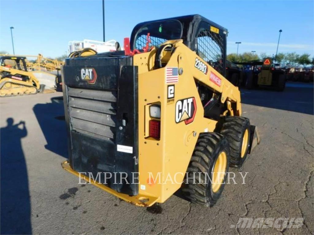 CAT 236D3 Kompaktlaadurid