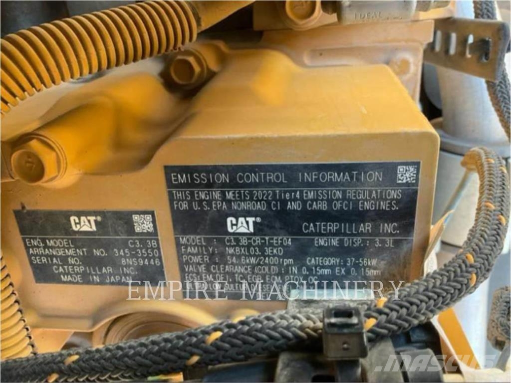 CAT 236D3 Schrankladers