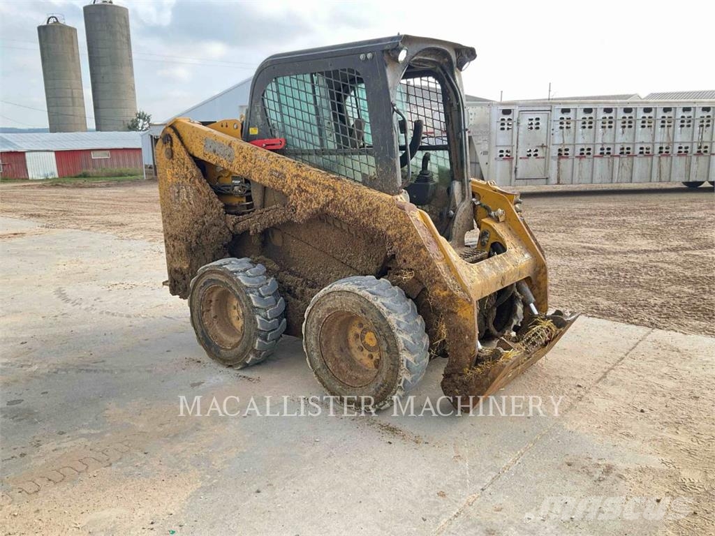 CAT 236D3 AQ Kompaktlastere