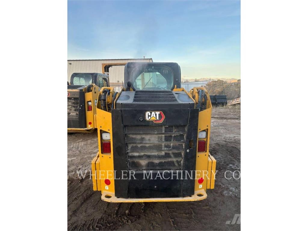 CAT 236D3 C3H2 Ładowarki burtowe