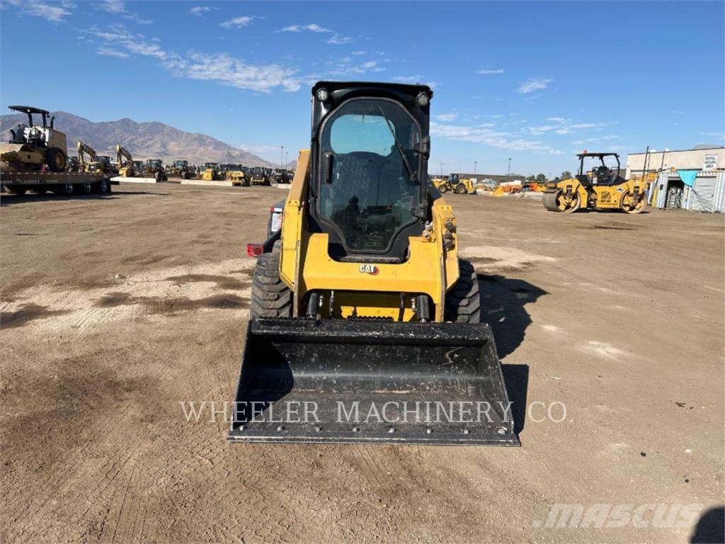 CAT 236D3 C3H2 Skid steer loaders